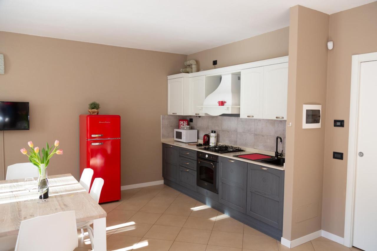 Bellagio Love Apartment Pool Near Lake Free Parking Екстериор снимка